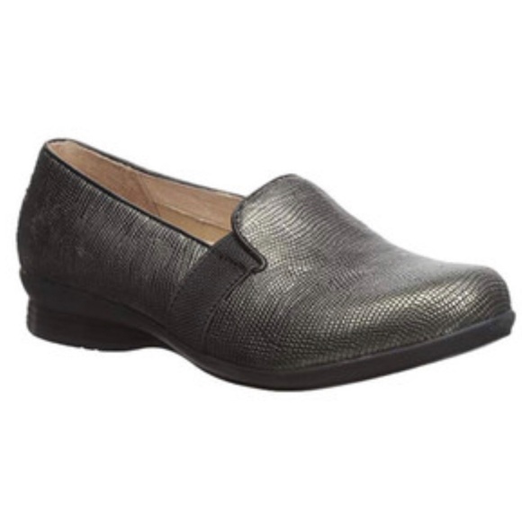 Dansko Women's Addy Loafer Black Crackle - Picture 1 of 8